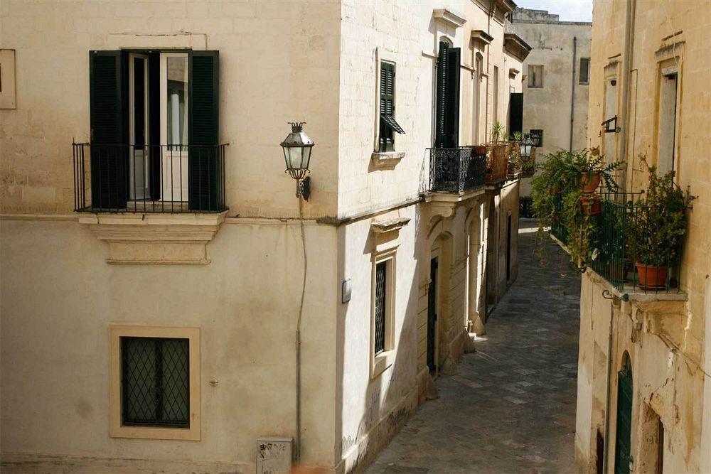 Sacre Bleu Apartments Lecce Exterior photo
