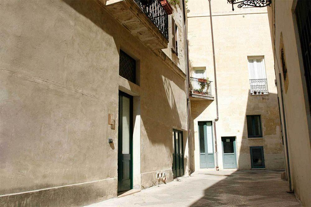 Sacre Bleu Apartments Lecce Exterior photo