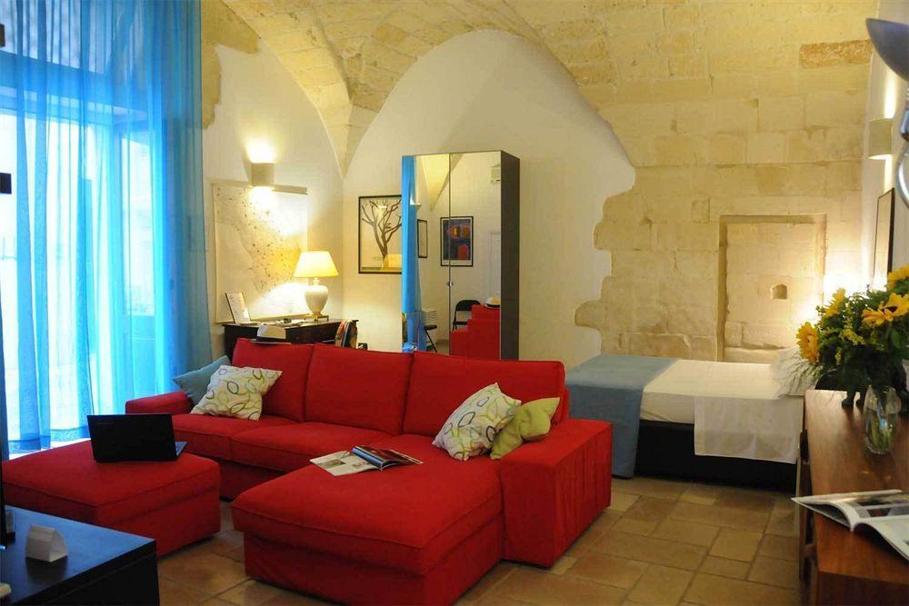 Sacre Bleu Apartments Lecce Exterior photo