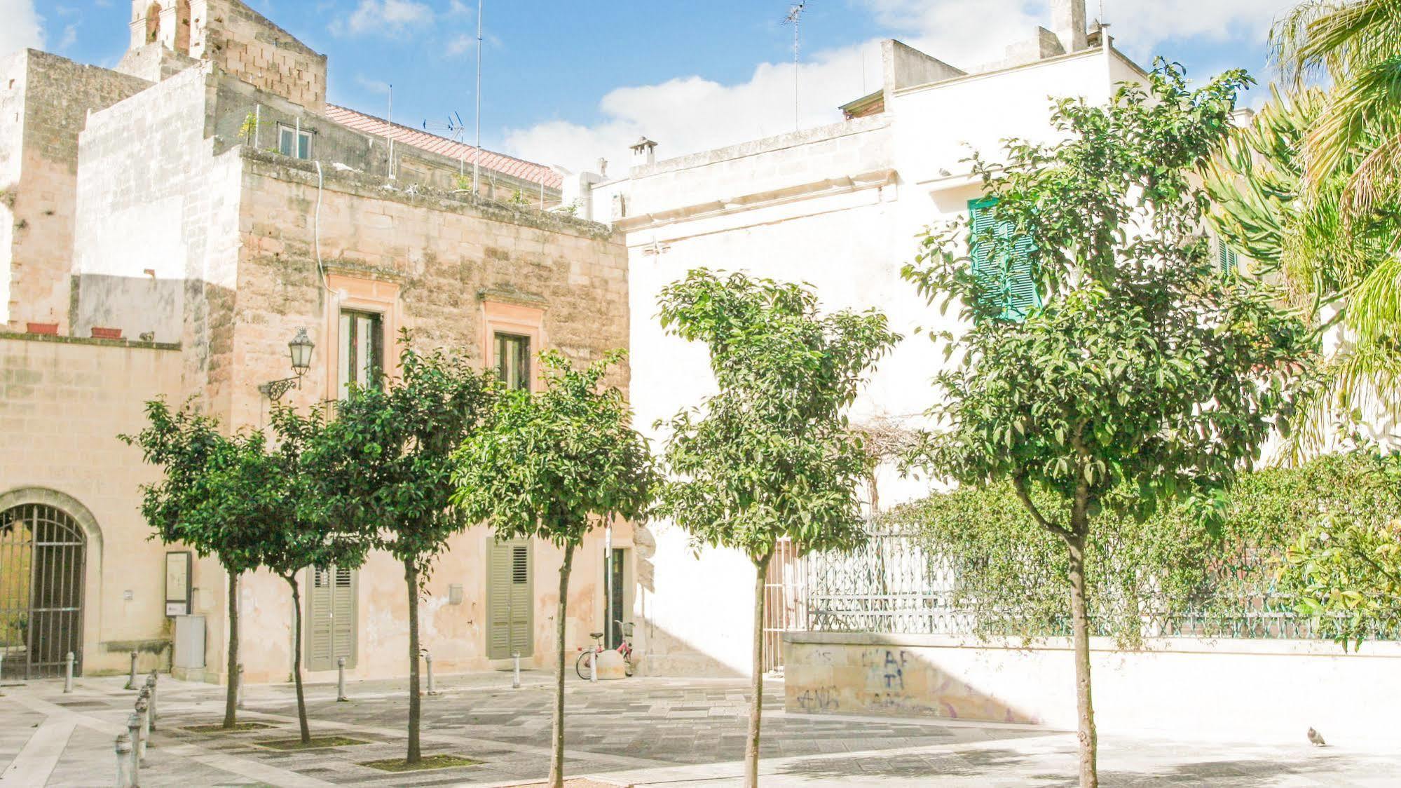 Sacre Bleu Apartments Lecce Exterior photo